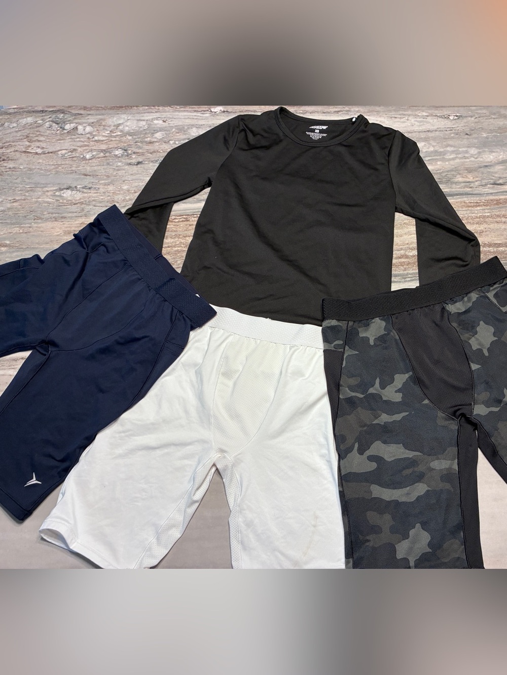 Old Navy NWOT 3 pairs performance wicking shorts 14-16 & Performance rash guard
